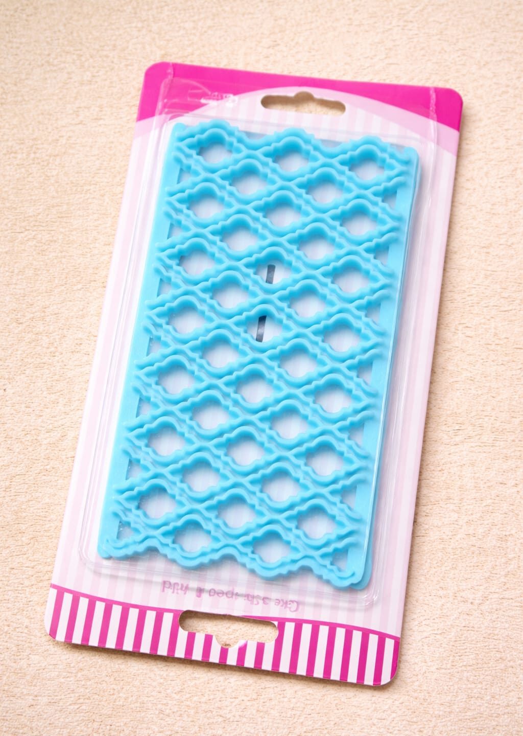 Scalloped Wave Lattice Fondant Embossing Mat